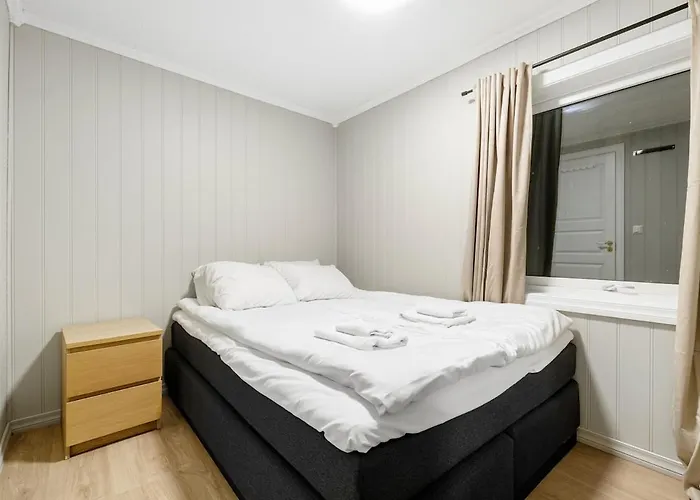 Modern With 2 Bedrooms And A Sofa Bed Bergen